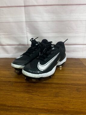 Nike Black and White Baseball Cleats with White Swoosh